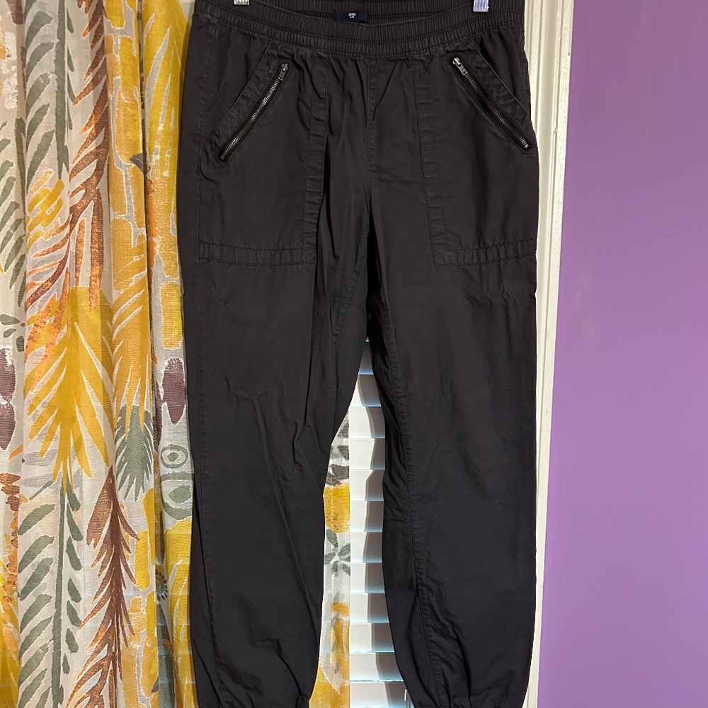 Gap Joggers